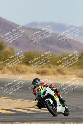 media/Mar-21-2025-CVMA Friday Practice (Fri) [[30cd4fe323]]/5-Racer 4/Session 3 (Turn 10)/